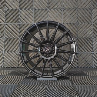 Llantas tipo Oz Superturismo LM