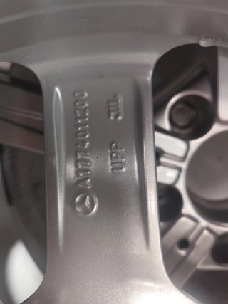Llantas Mercedes Gla originales 2024
