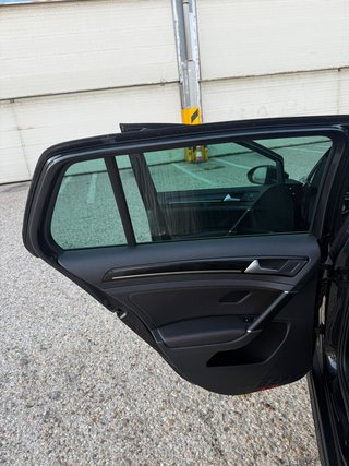 Volkswagen Golf GTI 2.0 TSI DSG