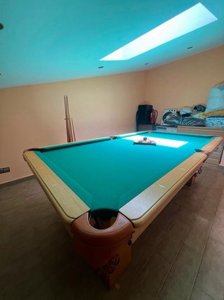 Mesa de billar americano profesional