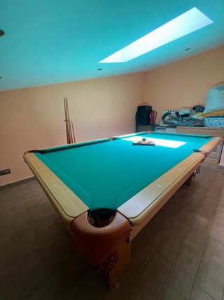 Mesa de billar americano profesional