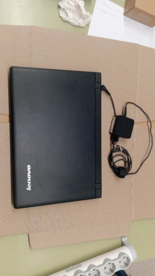Portátil Lenovo IdeaPad 100-15IBY Negro