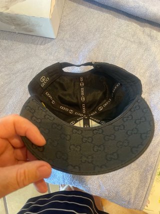 Berretto Gucci Nero con Ape e Strisce