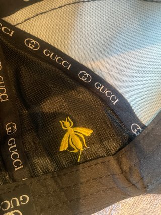 Berretto Gucci Nero con Ape e Strisce