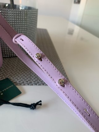 Bolso Roberto Verino piel. A estrenar. PVP 140€.