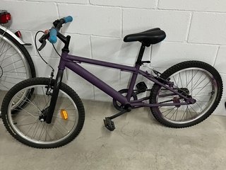 Bicicleta infantil morada Decathlon