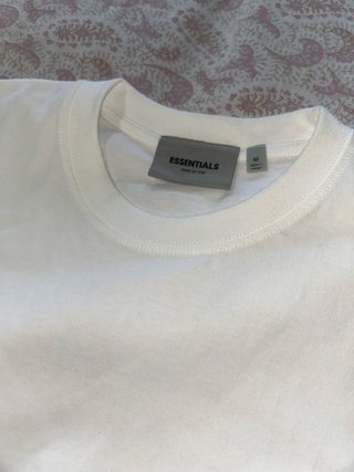 Camiseta ESSENTIALS Blanca