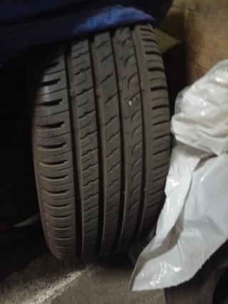 4 Ruedas Coche 195/55R15
