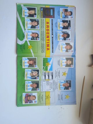 Álbum Panini Mundial USA 94 incompleto + 150 cromo