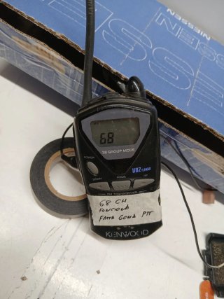 9 Walkie Talkies Kenwood