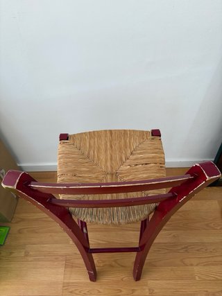 Silla taburete alto de madera granate