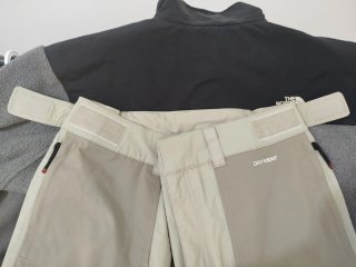 Pantalones The North Face DryVent Beige/Gris