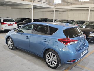 Toyota Auris 1.8 140H Hybrid Advance