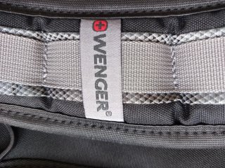 Mochila Wenger Negra y Gris