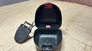 Baúl Givi Monolock