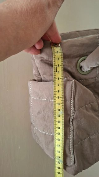 Mala acolchoada c/ bolsos laterais