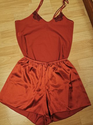 pijama 2 piezas top pantalon satén granate