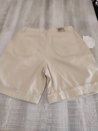 Pack Blusa Blanca y Short Beige Talla S