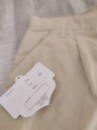 Pack Blusa Blanca y Short Beige Talla S