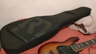 Bajo Eléctrico Marcus Miller V5R-Alder