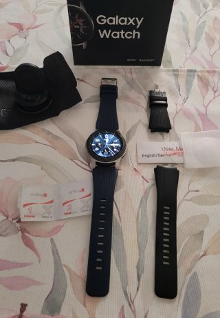 Samsung Galaxy Watch Azul Plata