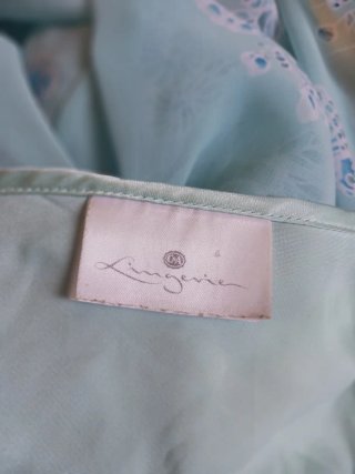 Camisón de seda floral azul italiano marca Lengier
