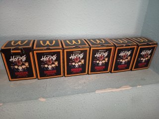 Cajas Stranger Things McDonald's. Colección comple