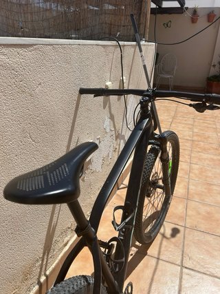 Bicicleta Orbea Alma negra y verde