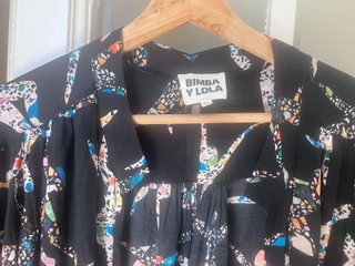 Vestido camisero BIMBA Y LOLA estampado talla XS