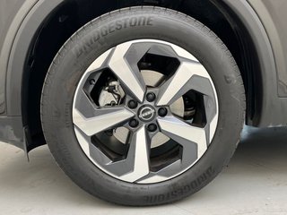 Nissan Qashqai DIG-T 140 mHEV N-Connecta 4x2 103 kW (140 CV)