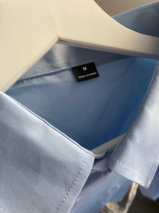 Camisa azul nueva
