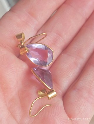 Orecchini oro 18 kt , grande ametista sfaccettata