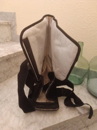 Bota ortopédica ajustable