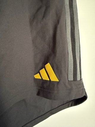 Pantalón Corto Real Madrid Adidas Talla L