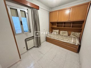 Piso en venta en Peñagrande en Madrid