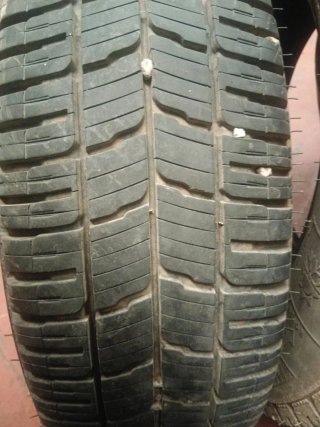Neumáticos 215/70 R15