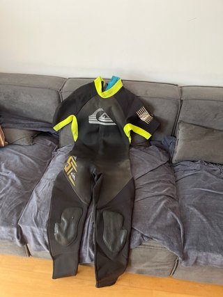 Neopreno quicksilver 3/2 Talla M