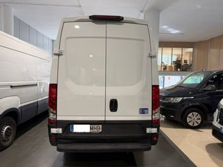 Iveco Daily Furgón 35S16 L2H2 FRIGORIFICO