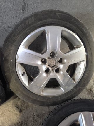 5 llantas originales Audi 17 5x112 neumáticos 95%
