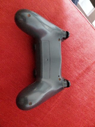 Mando PS4 con joysticks cambiados