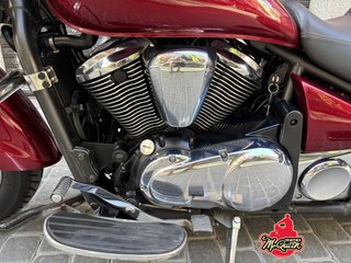 Kawasaki VN 900 Classic Granate