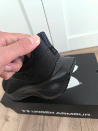 Zapatillas Under Armour Talla 44.5 Nuevas