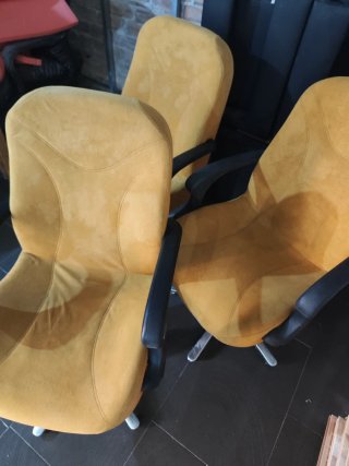3 Sillones de Oficina Amarillos