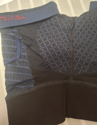 Mallas cortas Hoko negras y azules