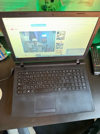 Lenovo Ideapad 100 para piezas o reparar