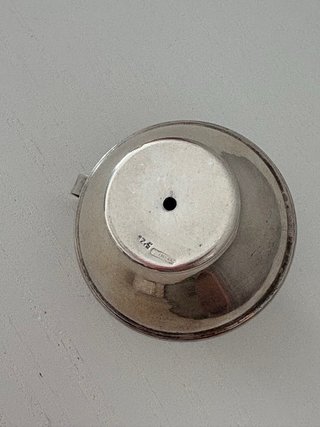Mini Jarra de Plata con Diseño Griego