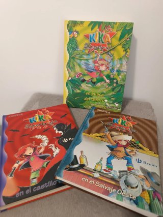 Lote 8 libros colección Kika Superbruja
