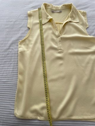 Blusa Sfera sin mangas amarilla Talla M
