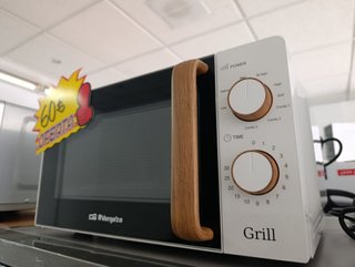 Microondas Orbegozo con Grill