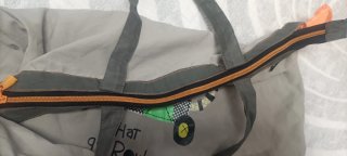 Bolsa de viaje plegable Jané gris y negra, 4€!!